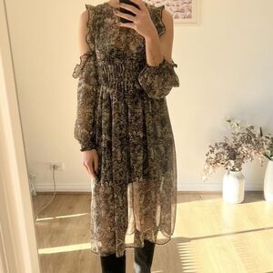 Zara Black Floral Long Sleeve Dress